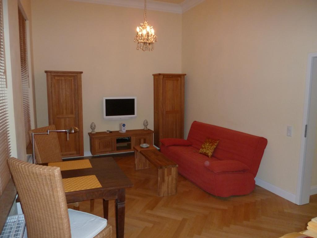 דירות ברמן Business Gaestehaus Sonne, Mond & Sterne מראה חיצוני תמונה