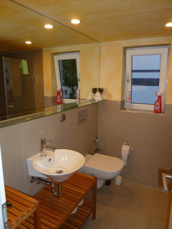 דירות ברמן Business Gaestehaus Sonne, Mond & Sterne מראה חיצוני תמונה